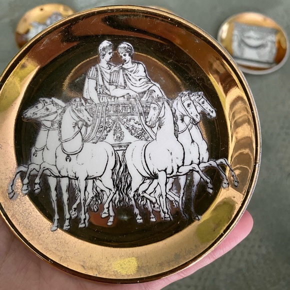 Authentic Fornasetti Mid-Century Coaster Set of 7 (Italy, 1960s) - Picture 7 of 9